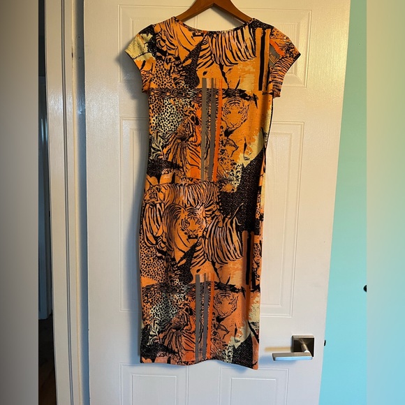 Summer Bodycon Dress - Picture 6 of 6